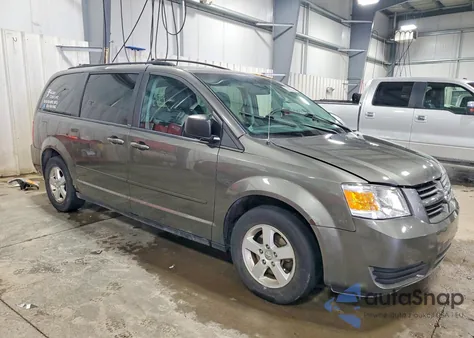 2010 Dodge Grand Caravan Hero z USA, uszkodzony, nr VIN 2D4RN3D14AR403311